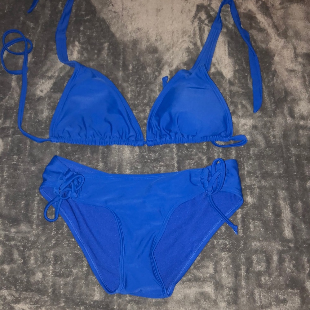 Swim suit